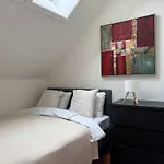 Heimby Homes - Four Bedroom Family Penthouse شقة *