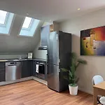 Heimby Homes - Four Bedroom Family Penthouse * برغن