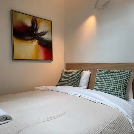 Heimby Homes - Four Bedroom Family Penthouse ベルゲン