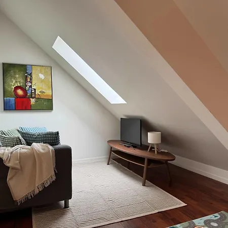 Heimby Homes - Four Bedroom Family Penthouse Apartmán *