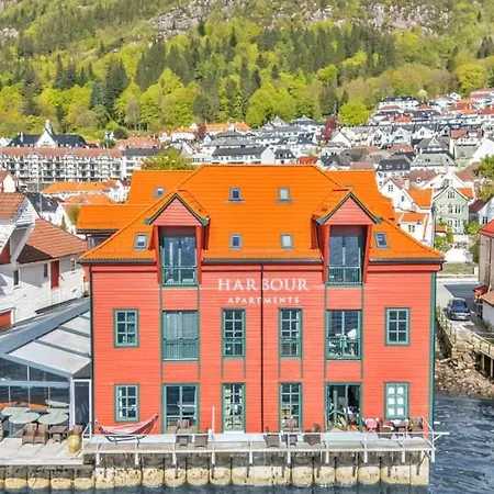 Heimby Homes - Four Bedroom Family Penthouse Bergen